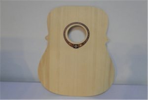 Eșantion de chitară din lemn de la imprimanta A2 size WER-DD4290UV